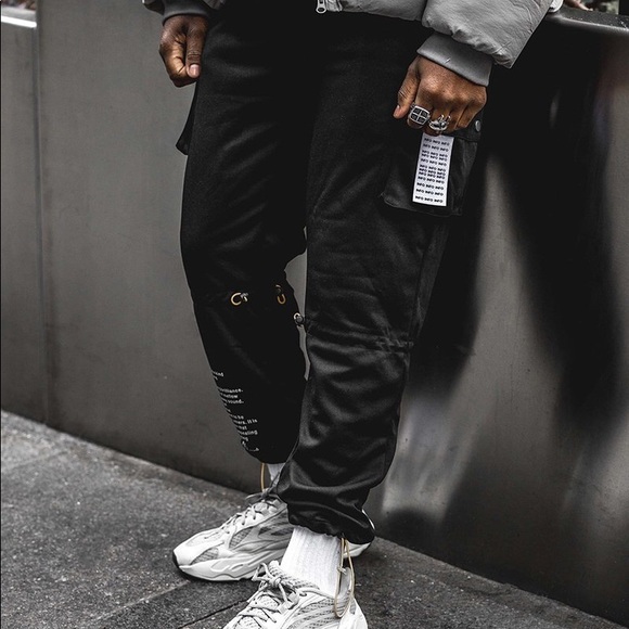 Black Cargo Pants - Picture 5 of 7